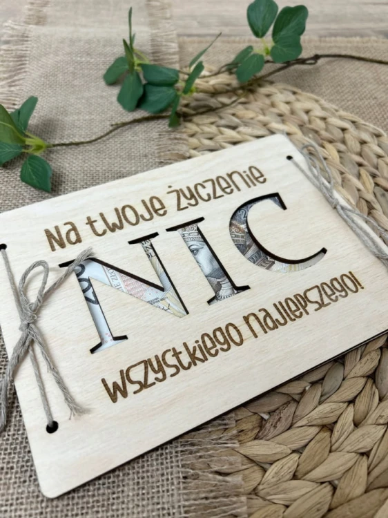 PREZENT PUDEŁKO NA PIENIĄDZE URODZINY IMIENINY ''Na Twoje życzenie NIC''